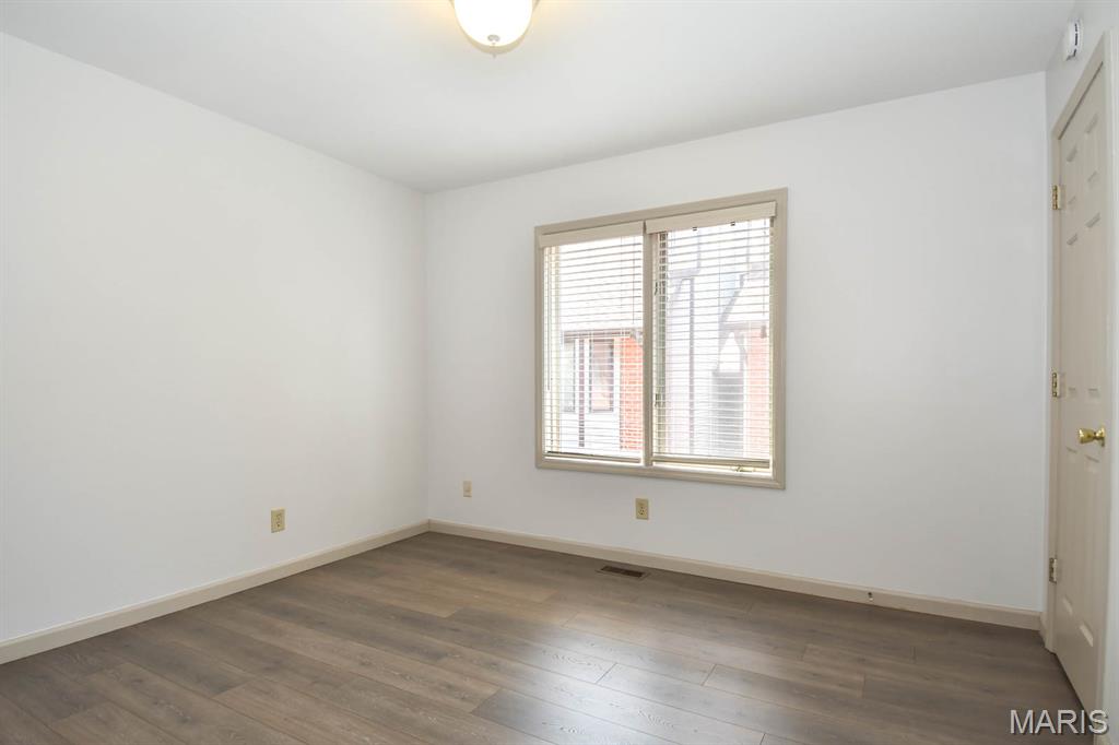 Lindell Place - Residential Lease