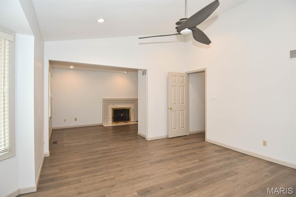 Lindell Place - Residential Lease