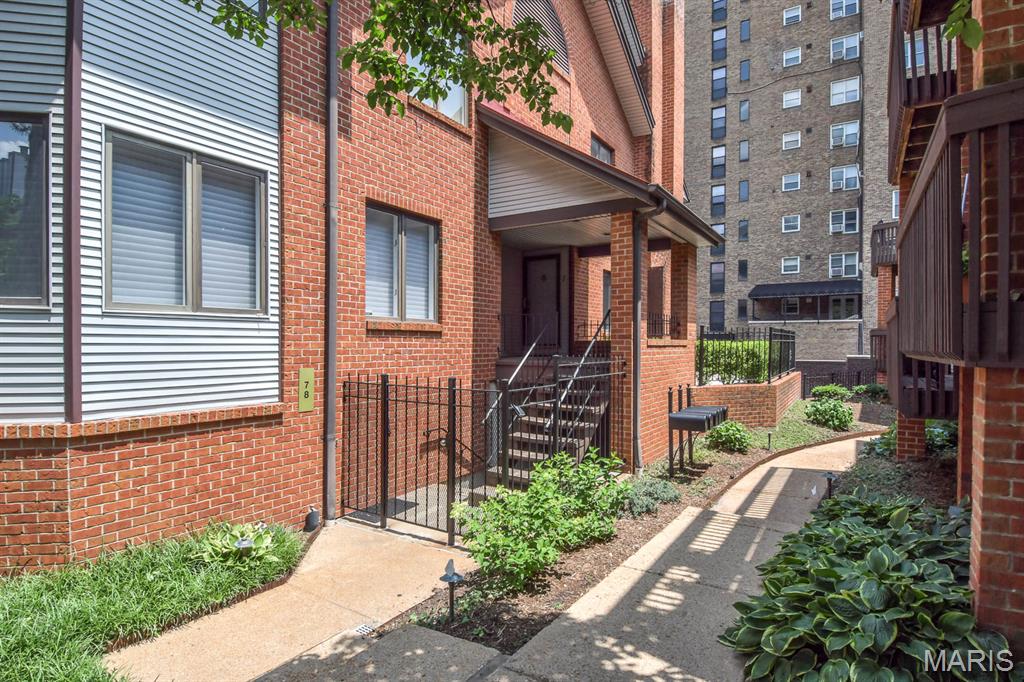 Lindell Place - Residential Lease