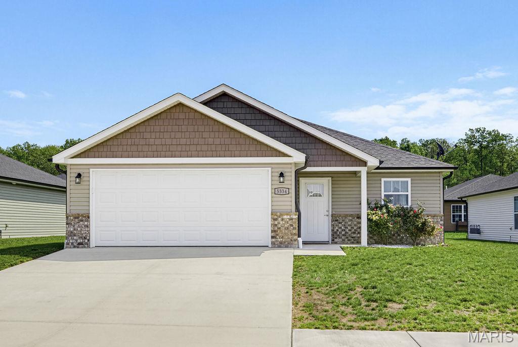 Welcome to easy living in this beautifully maintained 3 bed, 2 bath home located in a desirable 55+ community! Enjoy a spacious layout featuring granite countertops, walk-in closets, and a dedicated laundry room. The level yard and covered back patio provide the perfect space to relax or entertain. Additional highlights include a 2-car garage and low-maintenance living with community amenities such as a pool, tennis courts, clubhouse, and maintained roads and lawn care. Comfort, convenience, and community—all in one!