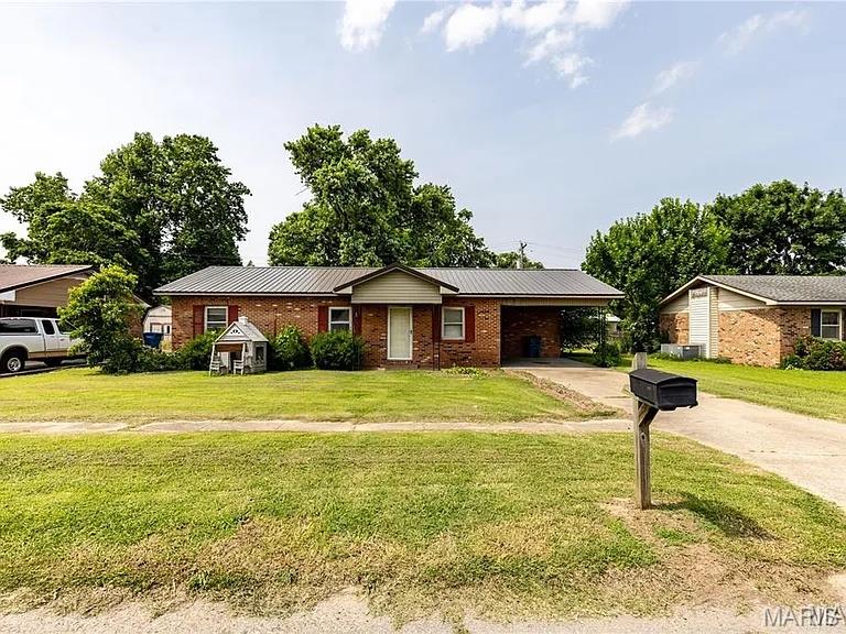 Motivated Seller! This spacious brick home offers 3 bedrooms, 1 bath, a large living area, updated flooring, an updated kitchen with ample cabinetry, and a functional floor plan. Situated on a generous lot, the property features a covered carport, metal roof, mature shade trees, and plenty of outdoor space for entertaining, gardening, or recreation.

Originally built in 1978 and remodeled in 2008, this home provides an excellent opportunity for a buyer to add their own finishing touches and cosmetic updates while building equity. Conveniently located in an established neighborhood near local schools, shopping, and community amenities.

Whether you are searching for a primary residence, an investment property, or your next home, this property offers outstanding value!