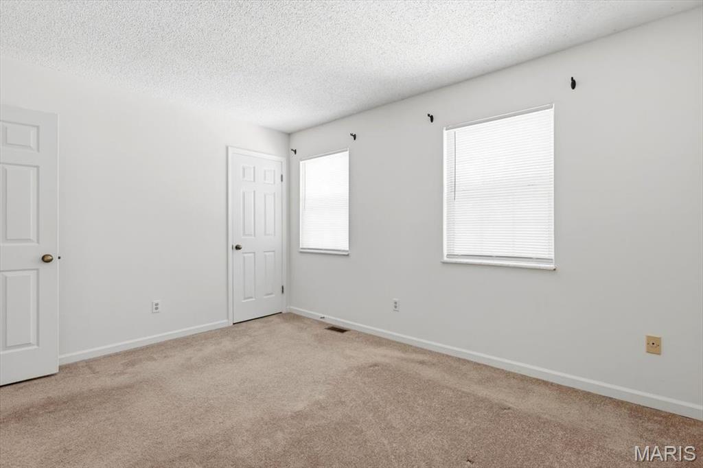 Brentwood Forest Condo Ph Nine - Residential