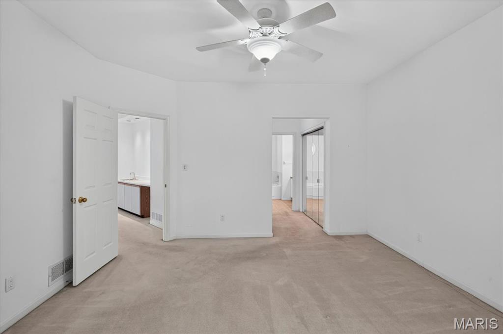 Field Pointe Condo Thirteen - Residential