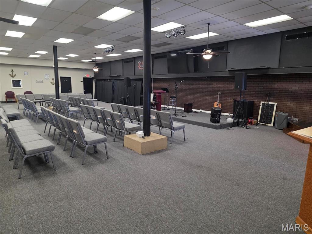 n/a - Commercial Sale