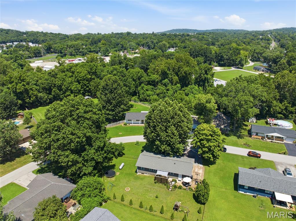 Weber Hill Manor 04 - Residential