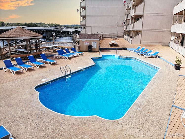 Aqua Fin Resort Condo - Residential