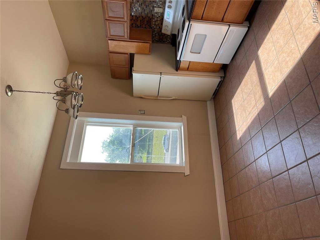 St Louis Commons Add - Residential Income