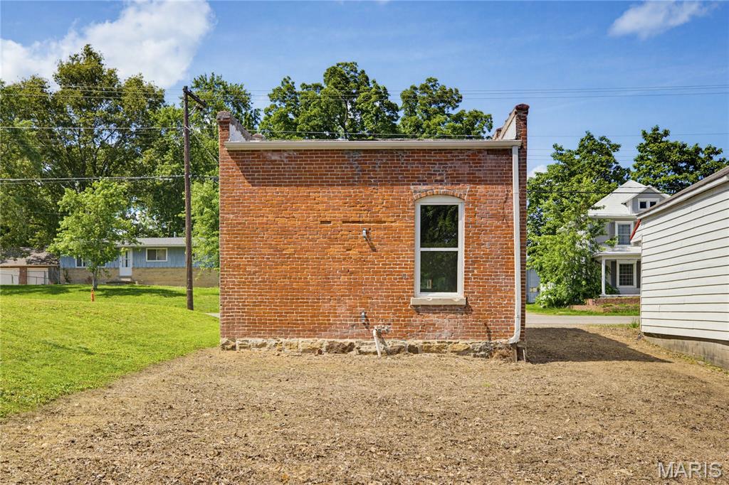 Ahrens Add - Commercial Sale