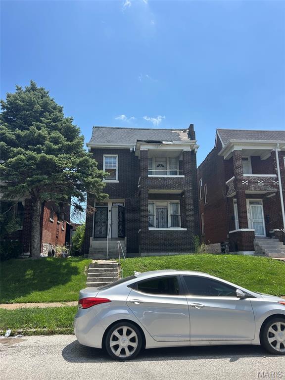 Clays - Residential Income