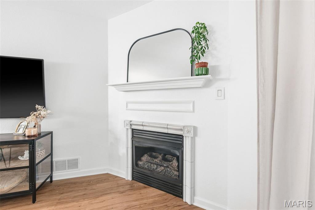 Greenbriar Condo - Residential