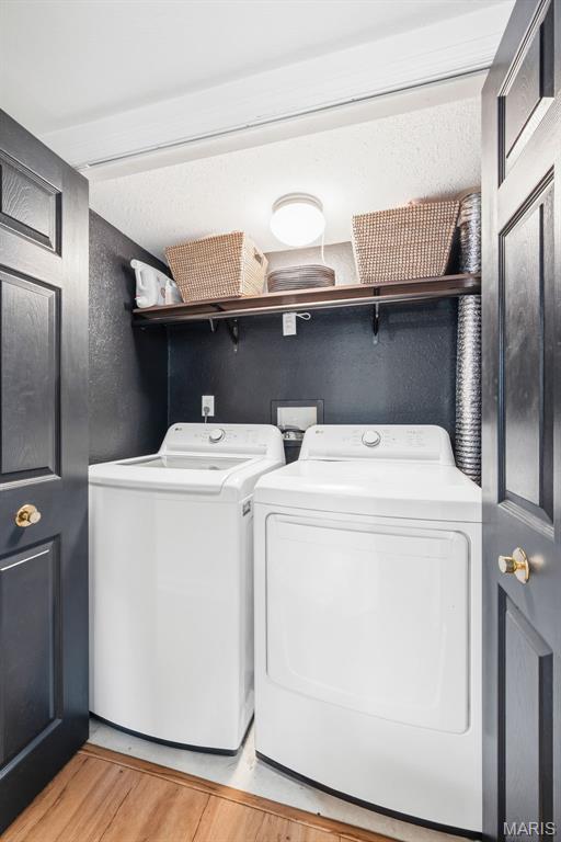 Greenbriar Condo - Residential