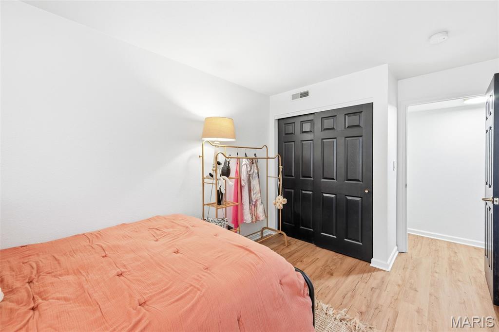 Greenbriar Condo - Residential