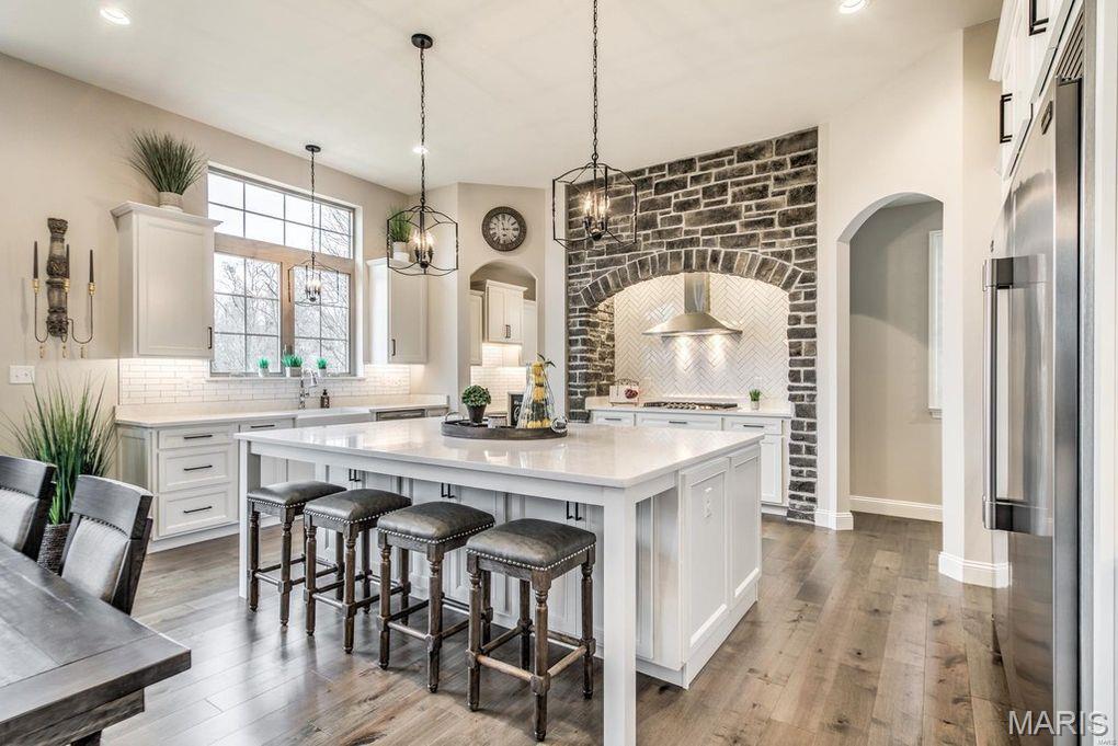 South Point Estates - Residential