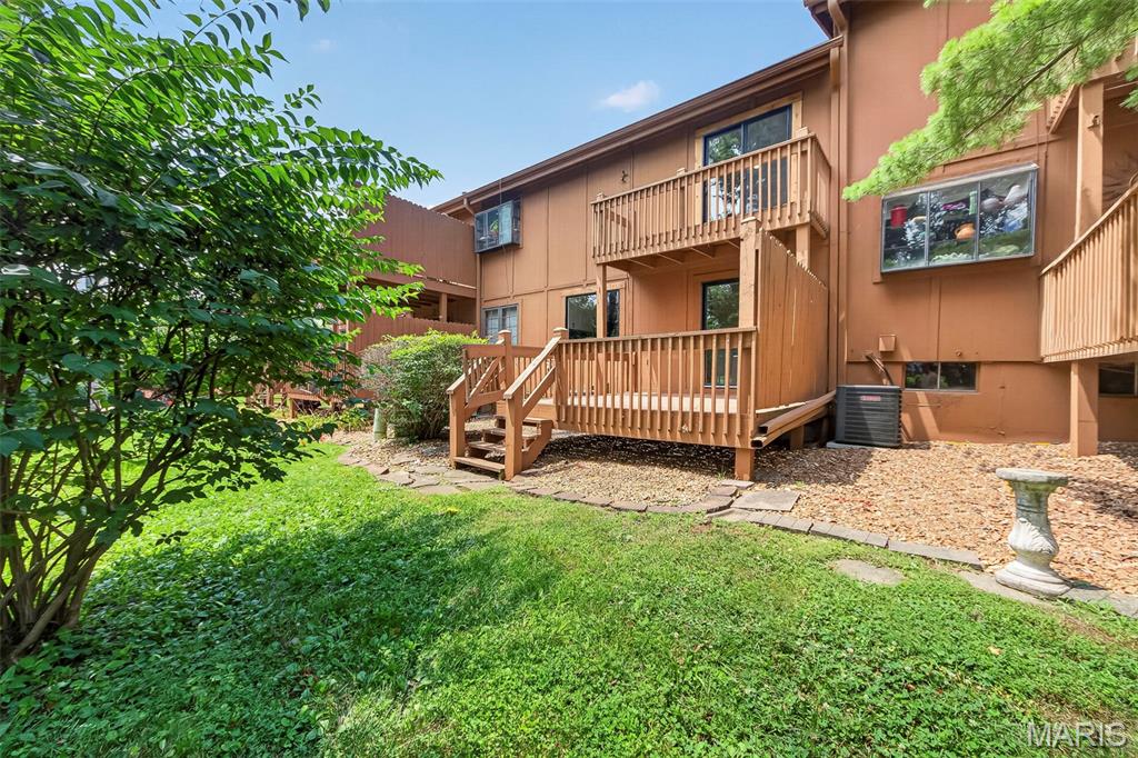 Chateau Country Club Condos - Residential