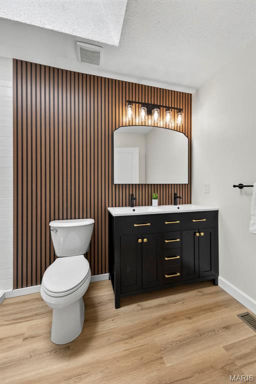 Chateau Country Club Condos - Residential