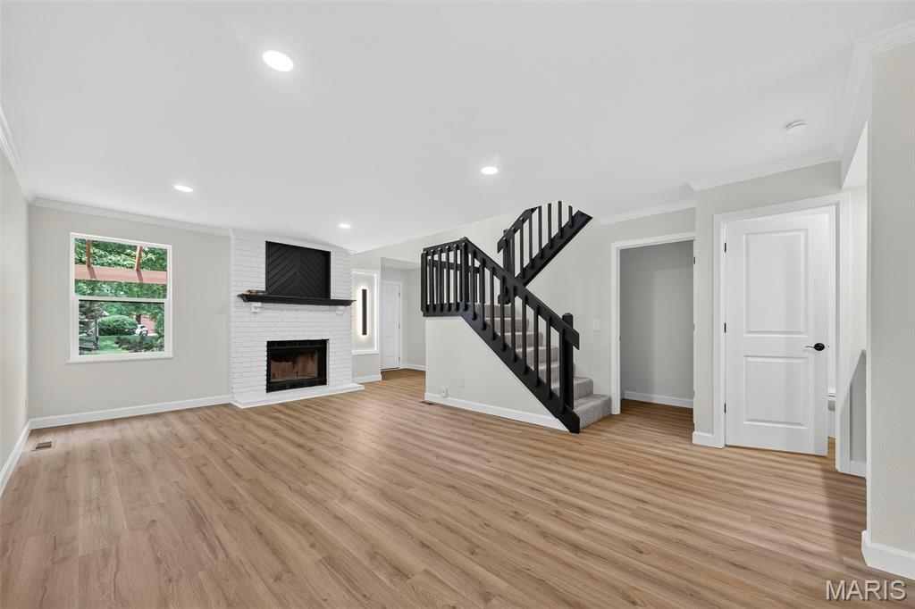 Chateau Country Club Condos - Residential