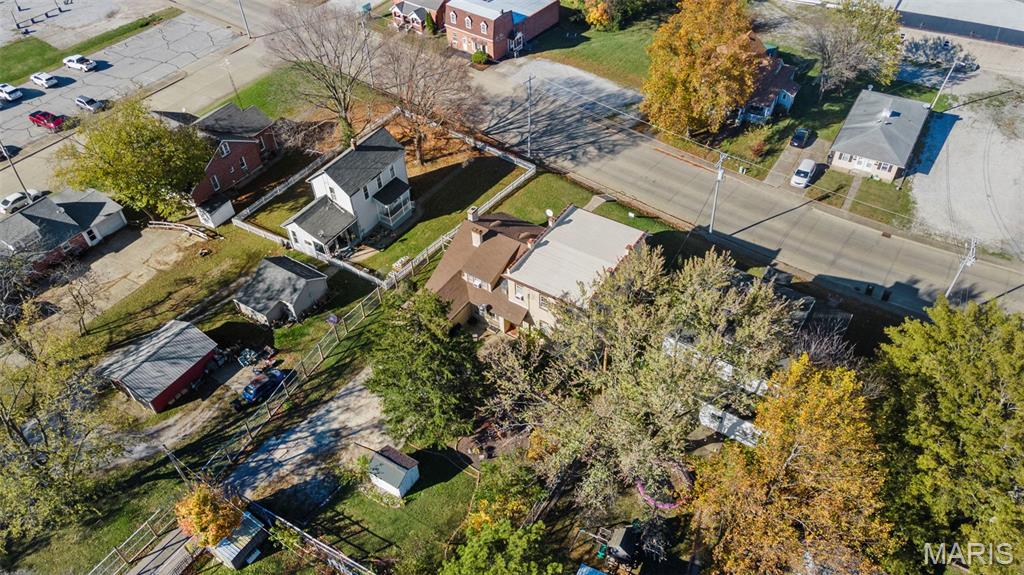 Fifth Principal Meridian - Commercial Sale
