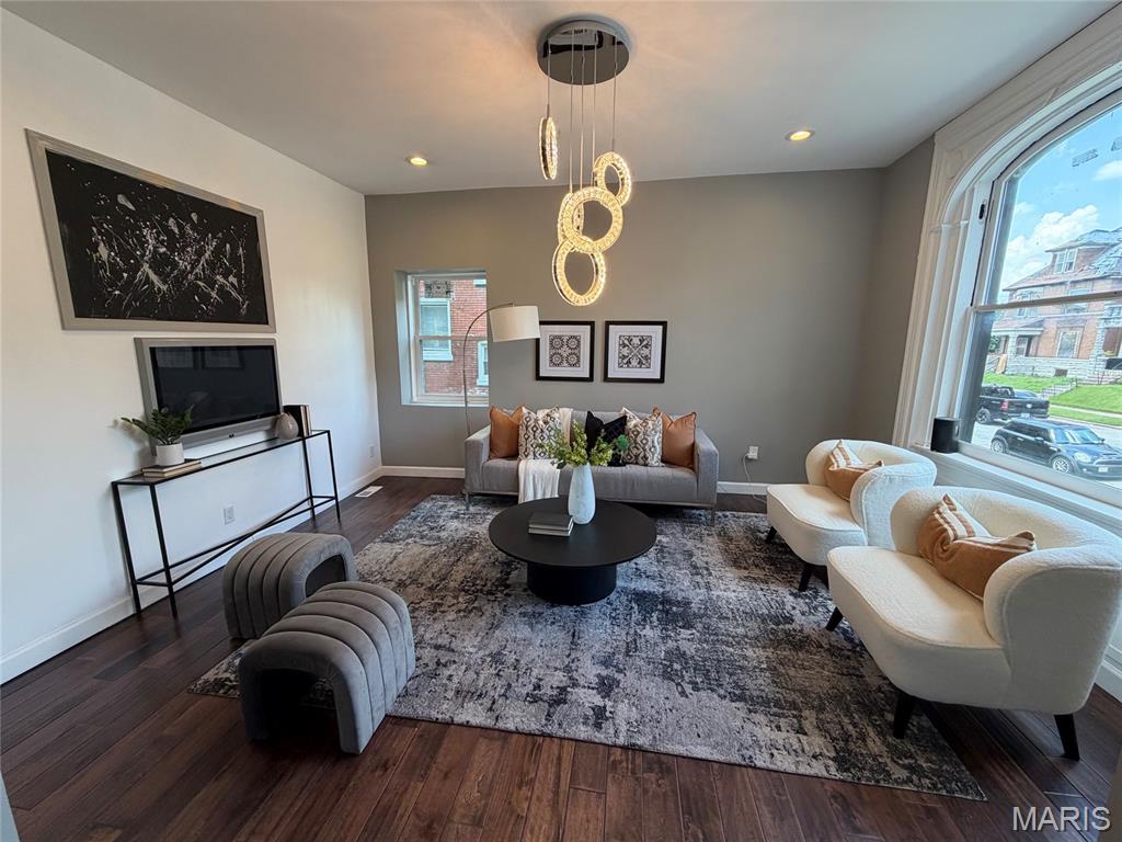 Raymond Place Add - Residential