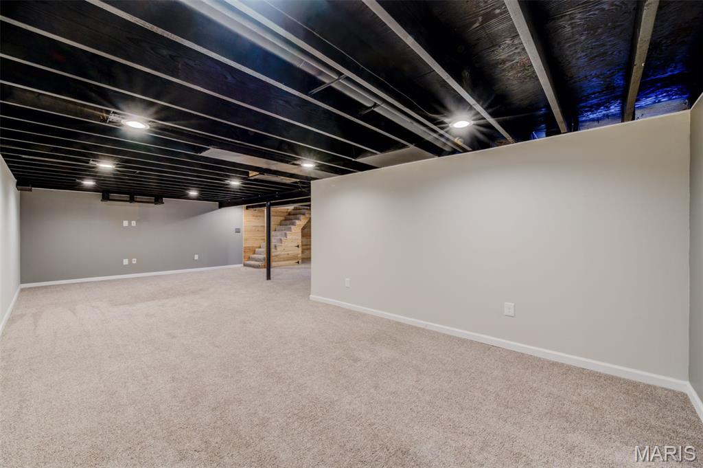 Walnut Grove Estate - Residential