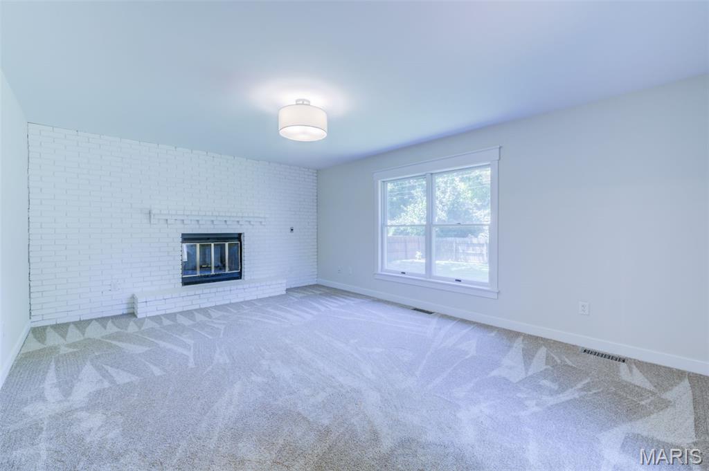 Walnut Grove Estate - Residential