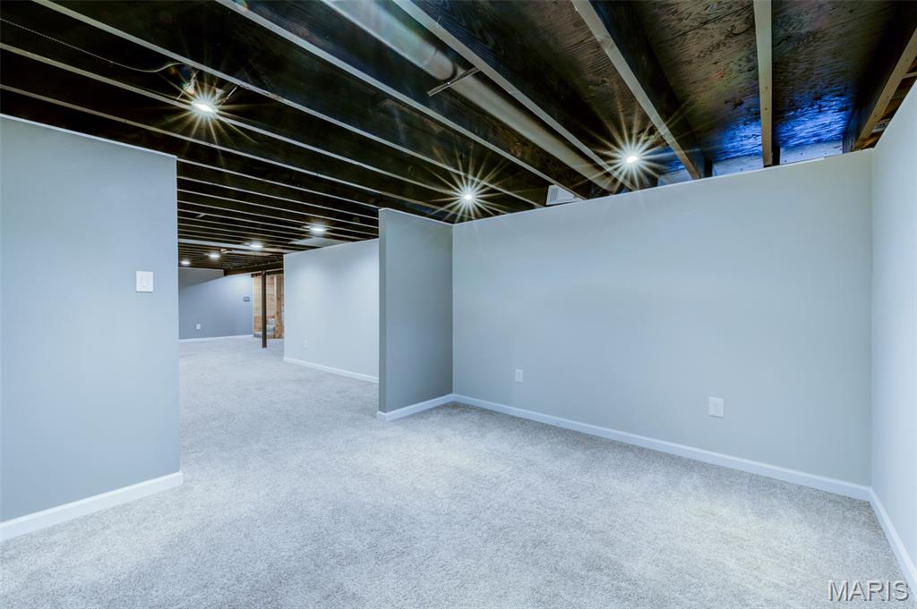 Walnut Grove Estate - Residential