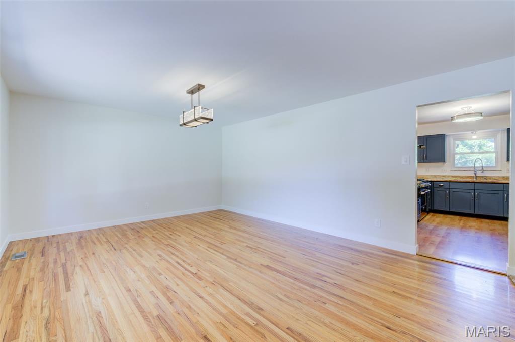 Walnut Grove Estate - Residential
