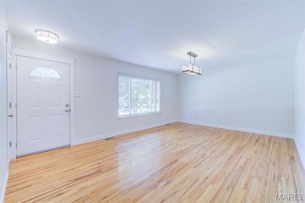 Walnut Grove Estate - Residential