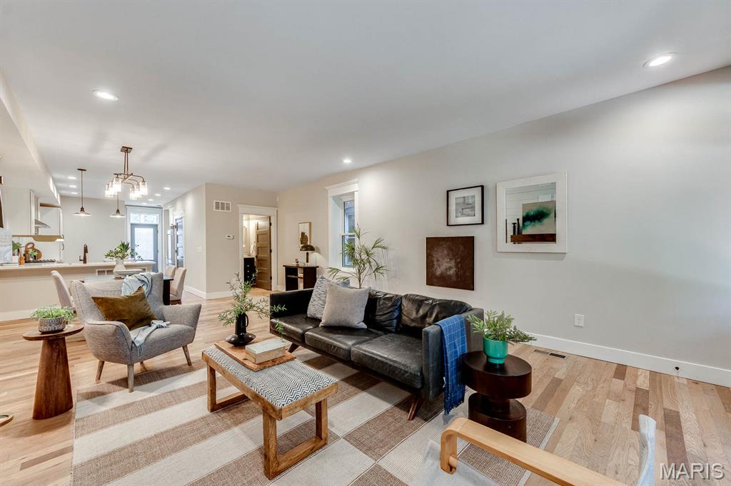 Tyler Place - Residential Lease