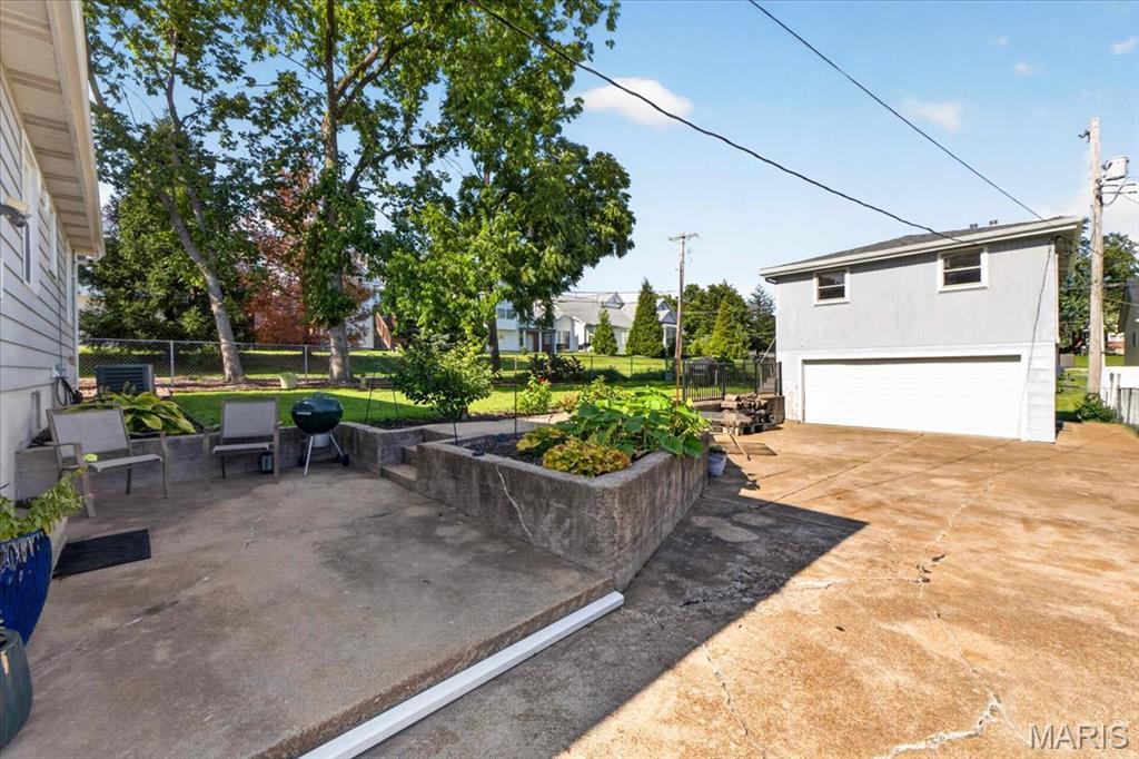 Hillsworth Place - Residential