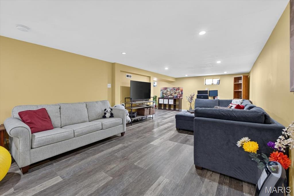 Hillsworth Place - Residential