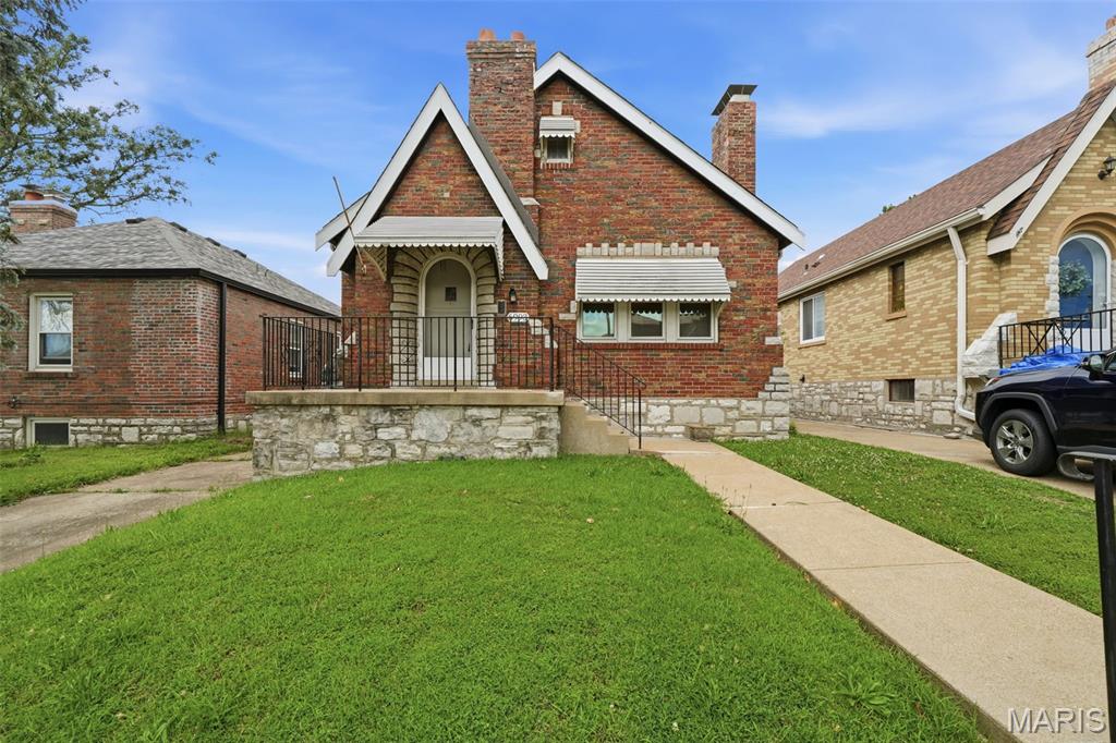 St. Louis Hills/Lindenwood Park Opportunity! This is your Lucky Day! Back on Market!-NO FAULT OF SELLER. Exciting Opportunity in Coveted St. Louis Hills awaits at 6993 Hillsland Avenue! DIY Dream Project or Investor Special!  Don't miss your chance to get a piece of St. Louis Hills. This spacious 5-bedroom, 2.5-bath home offers nearly 1,900 square feet filled with timeless St. Louis Hills charm and endless potential to make it your dream home. This home is rich with history, character, and memories. You’ll love the original hardwood floors in the living room, dining room, and bedrooms, along with beautiful stained-glass windows that add warmth and classic charm. The home also features a cozy family room just off the kitchen, for gathering and everyday living. A one-car garage adds convenience.  Located near beloved neighborhood favorites including Iconic Ted Drewes and Pietro’s restaurant, as well as the ever-popular LeGrand’s Market, this home offers charm, space, and an unbeatable location. With vision and TLC, this diamond in the rough can truly shine in one of the city's most desirable neighborhood.