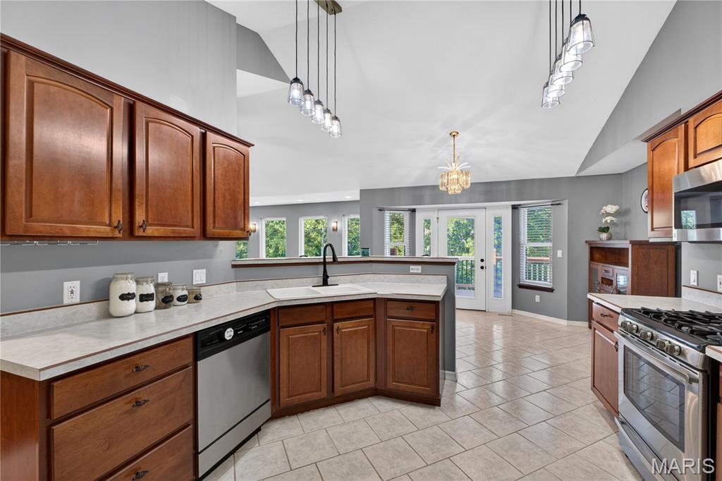 Ashford Place 01 - Residential