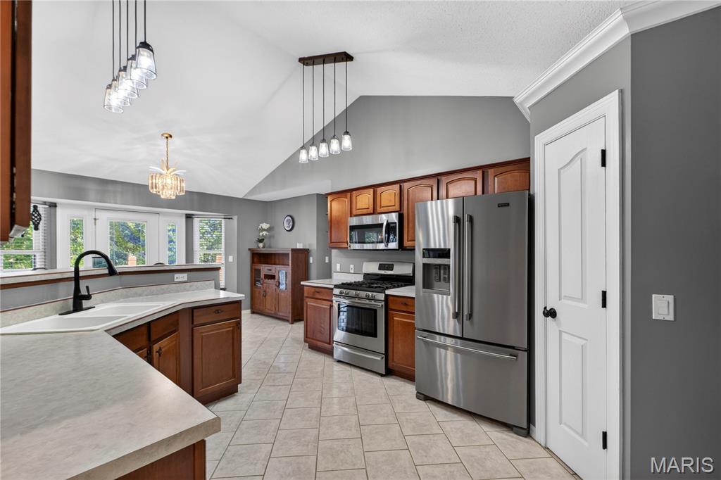 Ashford Place 01 - Residential
