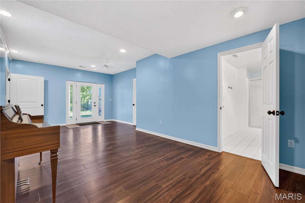 Ashford Place 01 - Residential