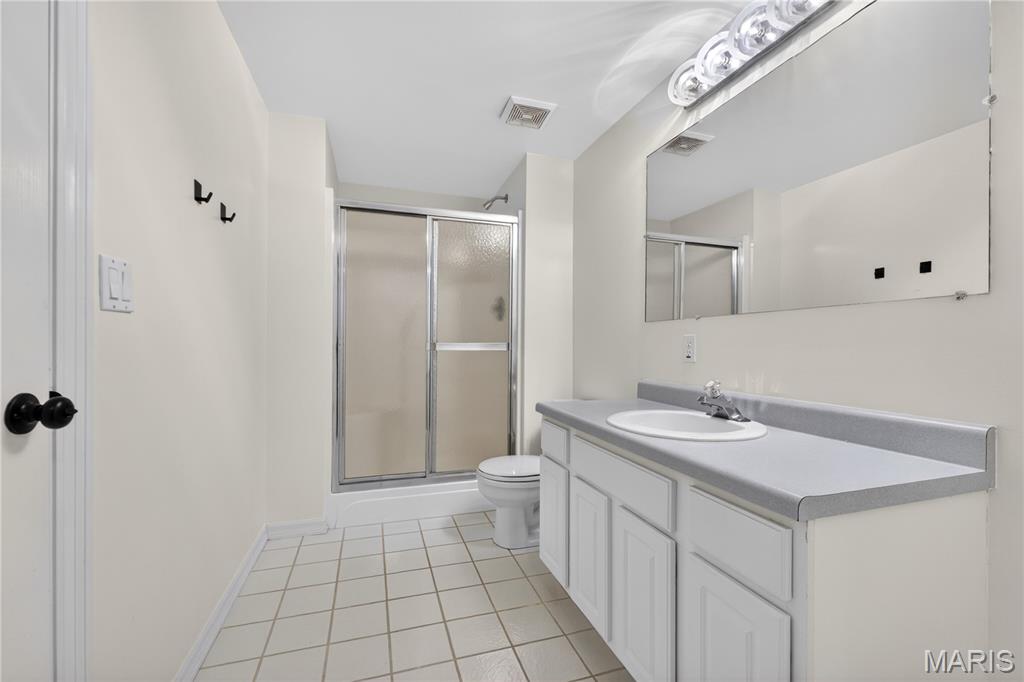 Ashford Place 01 - Residential