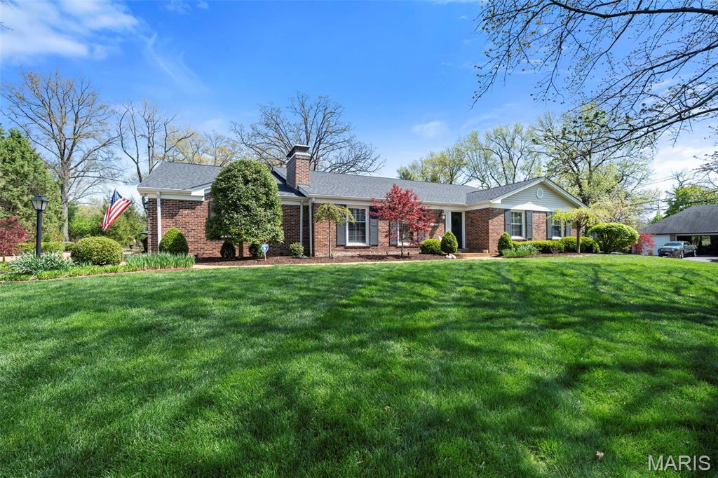 Welcome to 2104 N Ballas, a beautifully designed ranch offering space, light and incredible
versatility, set on a picturesque one-acre lot. A gracious entry opens to an inviting living room, with a beautiful dining room just beyond, perfect for daily life and hosting.  The main level features multiple bedrooms, including a spacious secondary suite with a full bathroom and walk-in closet, as well as an additional bedroom and full bathroom. The primary suite is a true retreat, featuring a large walk-in closet, a beautiful bathroom with a steam shower, an expansive vanity with dual sinks along with a dedicated vanity space. The suite also
includes a flexible area for a home office or a cozy reading nook, complete with a walk-out to the patio.  At the back of the home, the space truly shines. A breathtaking family room and kitchen are accented by vaulted ceilings, expansive windows and French doors that open to the patio, providing a seamless indoor-outdoor connection. The kitchen is anchored by a large island, creating an open and inviting feel. It’s a stunning space designed for gathering, entertaining and everyday living. The lower level offers a full additional living area with a well appointed kitchenette featuring a refrigerator drawer, freezer drawer, ice maker and beverage refrigerator, along with a bedroom, full bathroom, and ample storage. This space is ideal for guests or extended stays. One of the home’s most special features is the private in-law suite, truly living like its own residence. Complete with a full kitchen, comfortable living and dining area, an additional bedroom and full bathroom, laundry closet, along with tall ceilings that create a light, airy feel throughout the space. A sunroom filled with natural light adds to the appeal, making the suite both inviting and comfortable. The generous primary suite is a true standout, featuring a walk-in closet and a bathroom with a Kohler walk-in jetted tub with shower. Doors from the suite also lead directly to the main backyard, giving an easy connection to the outdoor living spaces. For added independence, privacy and comfort, the suite includes its own private entrance, garage and patio. Outside, the backyard is designed for both relaxation and entertaining, featuring a beautiful pool and spa in a charming courtyard setting, surrounded by thoughtfully designed landscaping. The covered patio is a standout feature, easily transforming into a screened-in space at the touch of a button and is equipped with heaters-perfect for enjoying the outdoors in comfort throughout the seasons. A rare opportunity to enjoy this level of space, flexibility and lifestyle in sought-after Town and Country!
