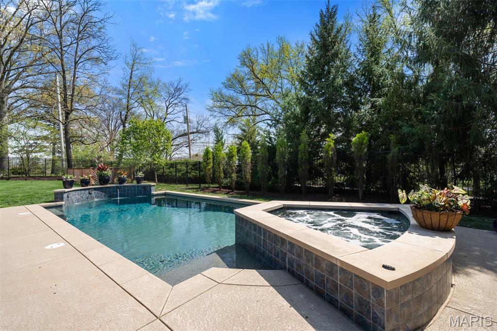 Louis J Bopp Estate - Residential