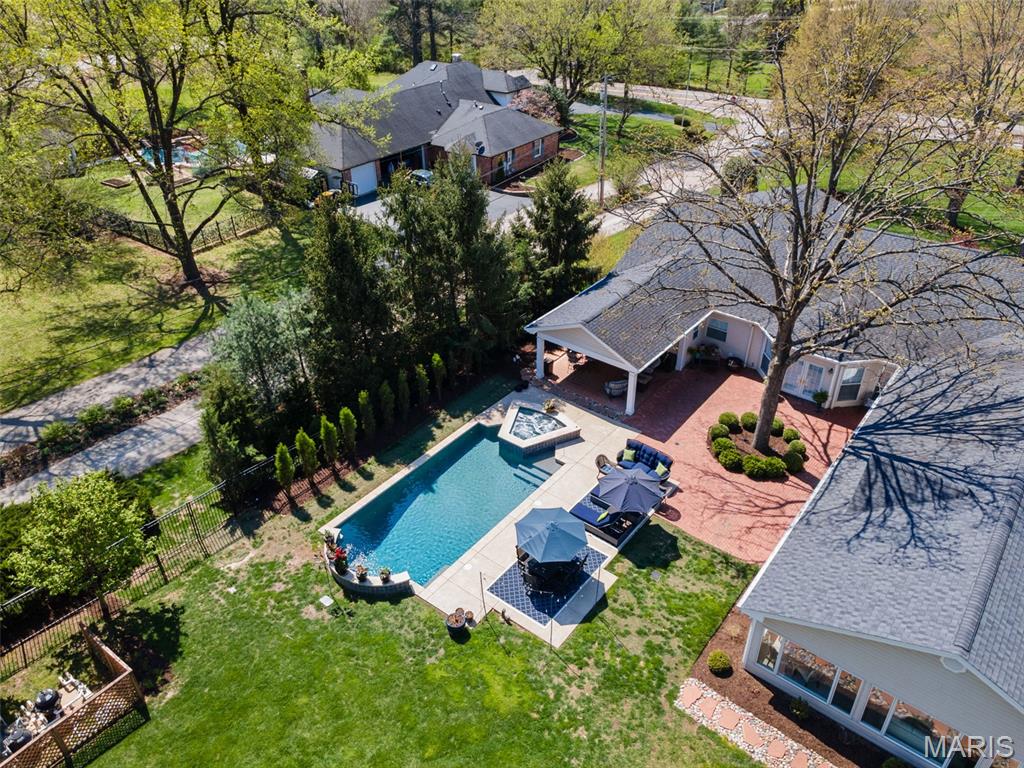 Louis J Bopp Estate - Residential