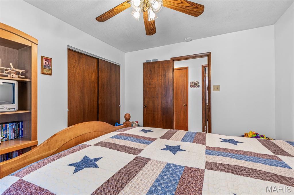 Oakbriar Meadows - Residential