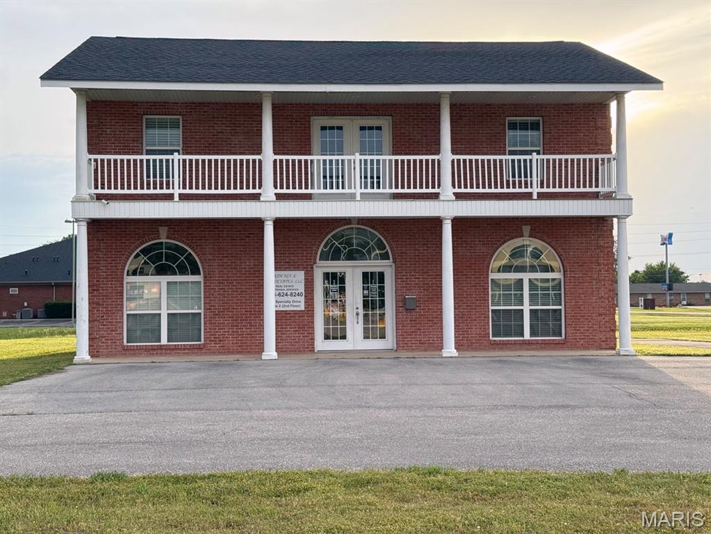 n/a - Commercial Sale