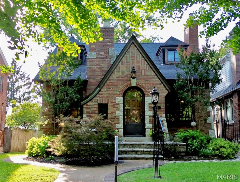 Welcome home to 6125 Marwinette Ave, situated on one of the absolute best streets in the highly sought-after Holly Hills neighborhood! This pristine 3-bedroom, 2-full-bath home instantly captivates with its historic South City charm, showcasing beautiful original stained glass and leaded glass windows. The highly functional layout features a coveted main-floor primary bedroom and an expansive kitchen complete with a center island, a dedicated pantry area, and a fantastic mudroom. Step out back to find your private oasis, featuring a beautiful, low-maintenance composite deck, a nice wide backyard, and a rare two-car garage with universal opener. Inside, the main bathroom has been stunningly refreshed with brand-new tile flooring, a new vanity, updated plumbing and lighting fixtures, and a fresh coat of paint. Additionally, all rooms and ceilings throughout the home were painted in 2020. All new front landscaping brings curb appeal to this beautiful home. Combining historic character, modern updates, and an unbeatable location, this Holly Hills gem is completely move-in ready. Schedule your showing today!
