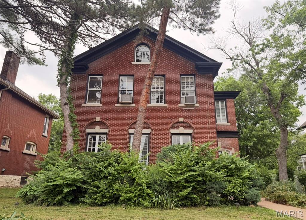 Historic Skinker-DeBaliviere home featuring 3 bedrooms and 1 baths. Original hardwood floors, stained glass details, high ceilings, and historic charm throughout. Located near Washington University, Forest Park, the Delmar Loop, MetroLink access, museums, restaurants, and entertainment. Large deck and patio area on a rare double lot. Spacious home with tremendous character and renovation potential.

HUD listing sold in as-is condition (Case #292-517485). 
Insurability Status (IE). Property sold AS IS with all 
faults. Please visit www.hudhomestore.gov for escrow 
amounts, 203K financing eligibility, and bidding 
instructions. Visit https://www.olympusams-at.com for 
more information and contracts download. Room sizes 
are approx. Please bring flashlight as power is not turned 
on. Room sizes are approximate. Buyer is responsible 
for turning on utilities for insp. An equal housing 
opportunity