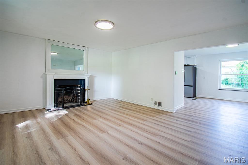 Mona Terrace - Residential