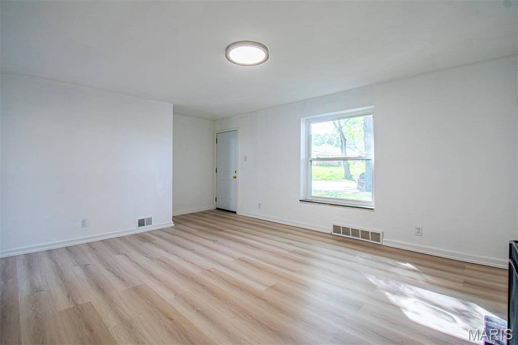 Mona Terrace - Residential