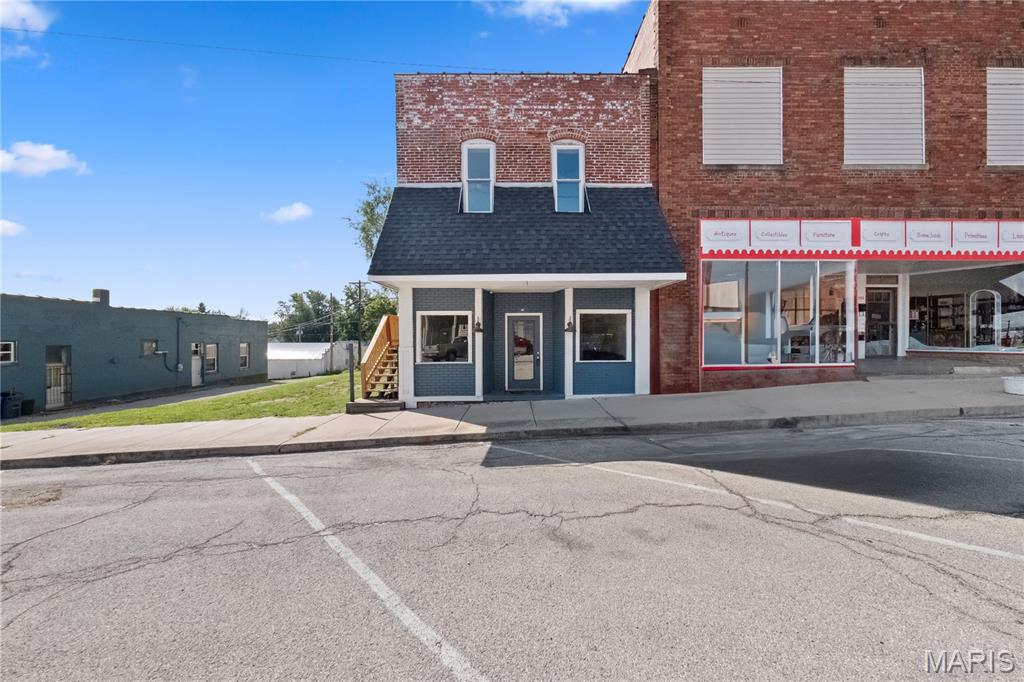 none - Commercial Sale