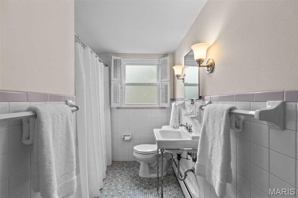 Dickson Place - Residential