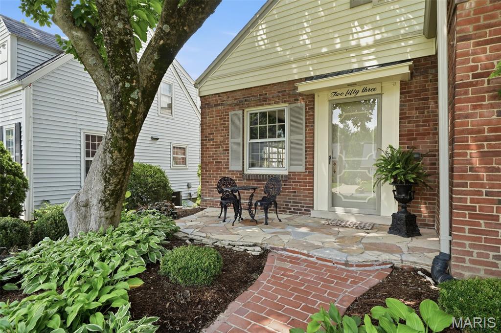 Dickson Place - Residential