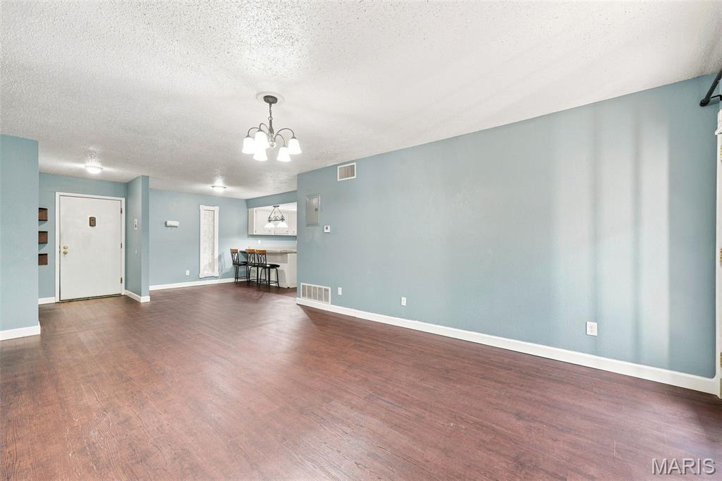Heritage Garden Condos - Residential