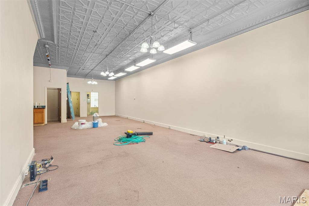 Grand Meramec Park Add - Commercial Sale