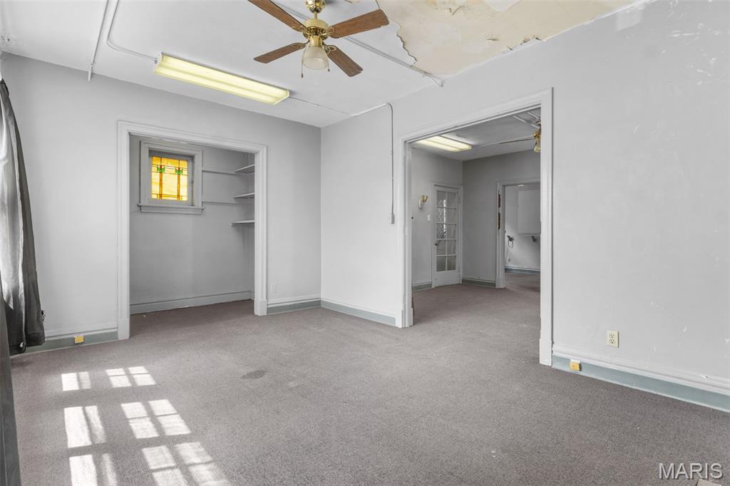 Grand Meramec Park Add - Commercial Sale